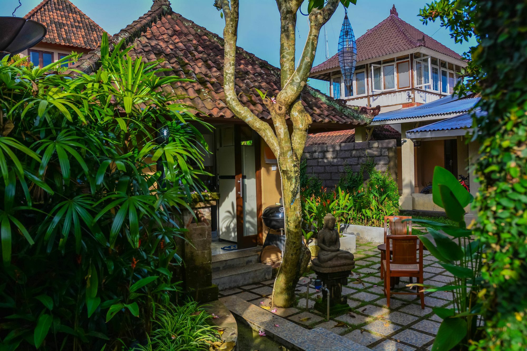 Griya Sriwedari Hotel Ubud  Exterior photo